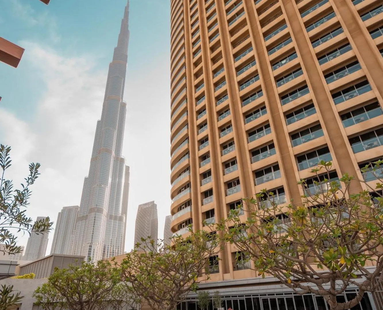 Emmar Fashion Avenue Dubai Mall