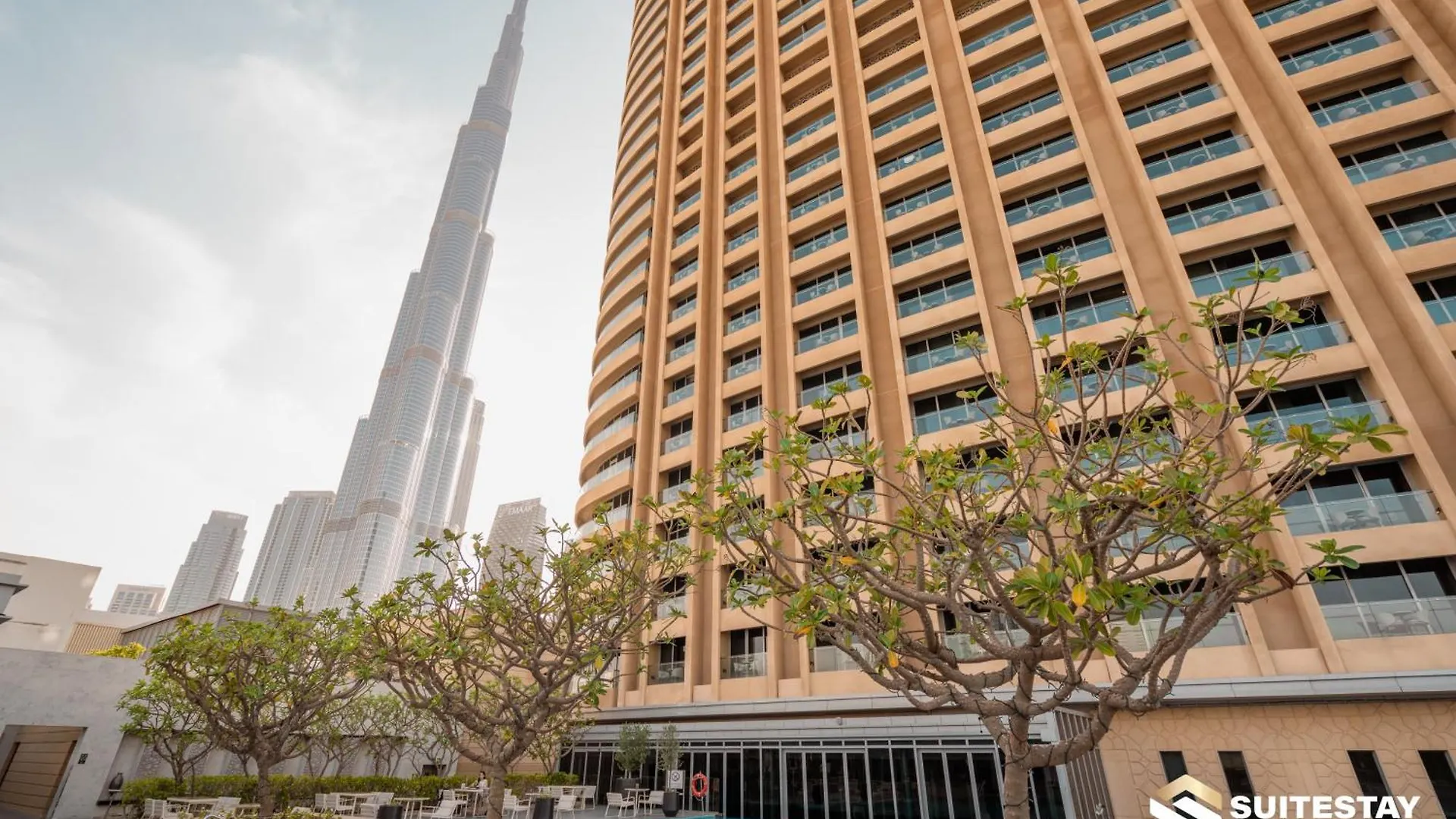 Emmar Fashion Avenue Dubai Mall