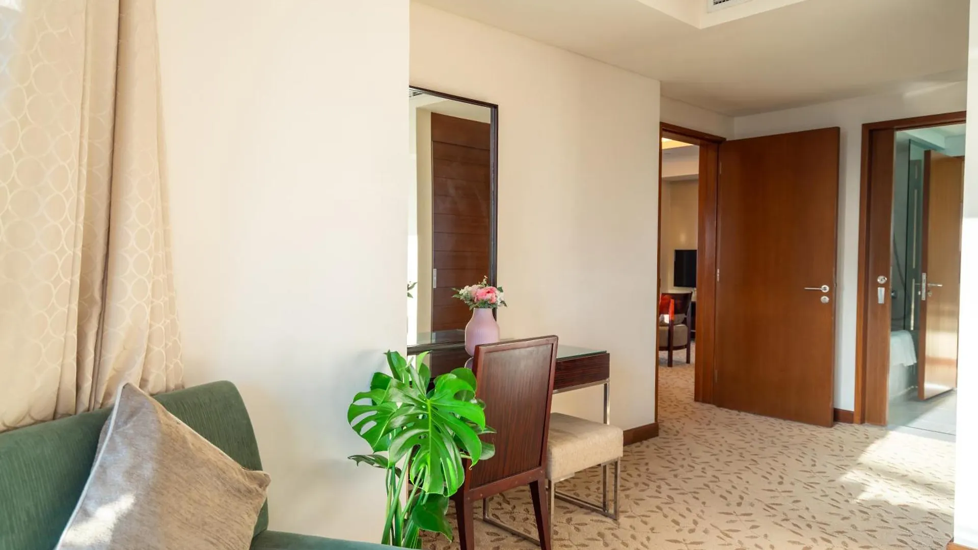 Emmar Fashion Avenue Dubai Mall Apartment
