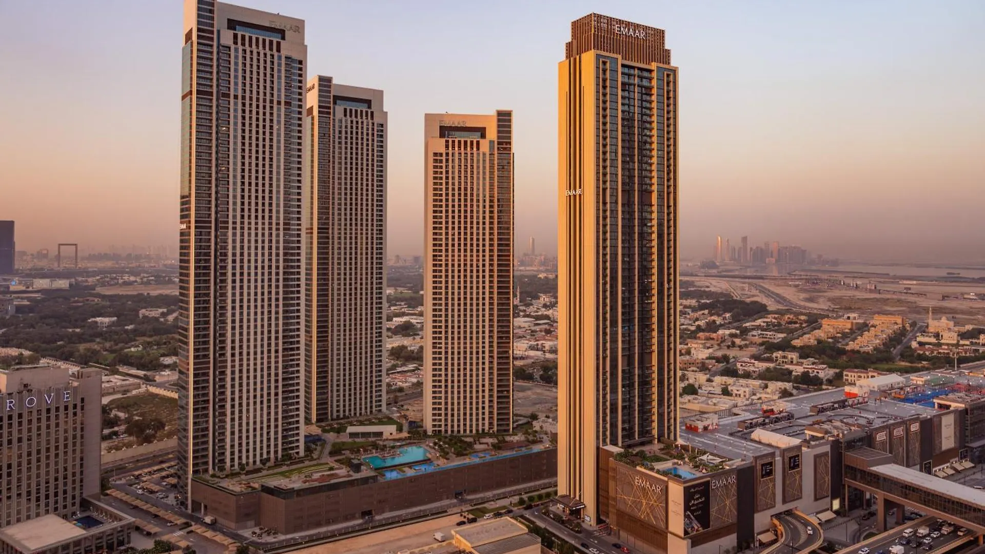 Emmar Fashion Avenue Dubai Mall Apartment