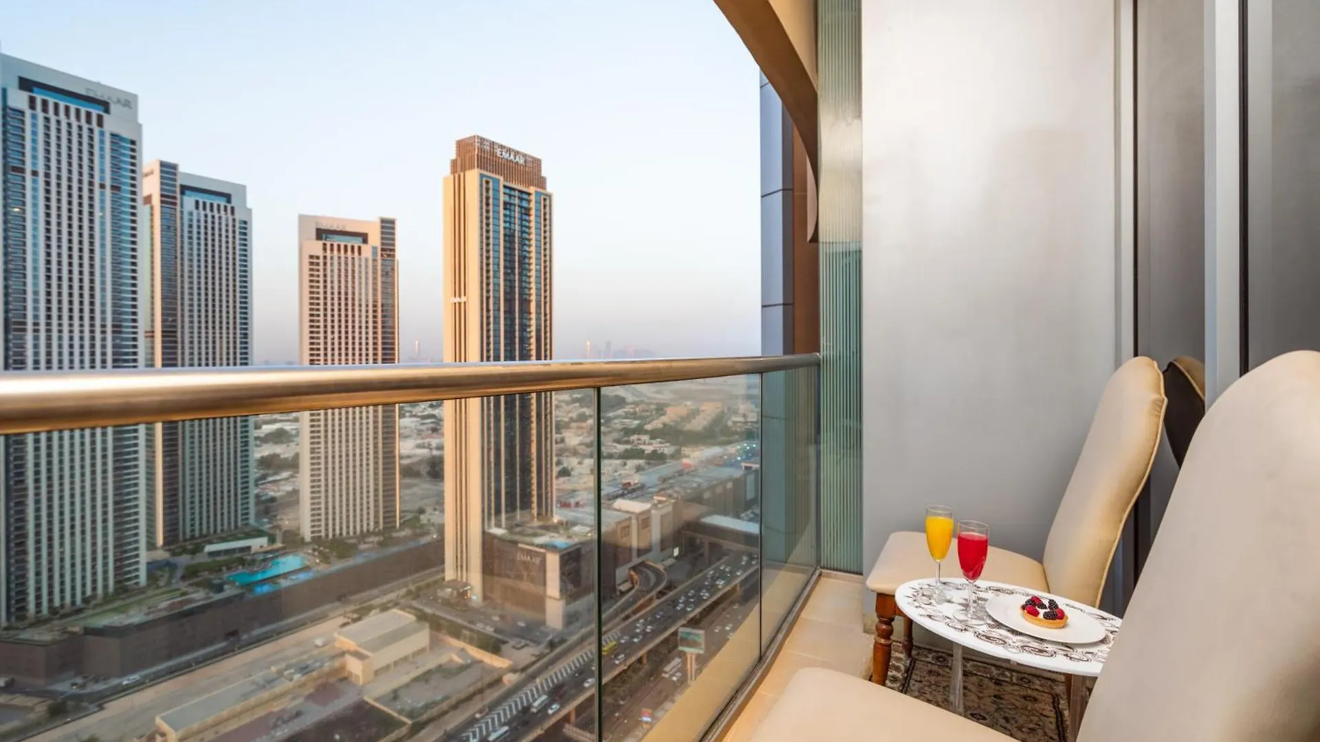 Emmar Fashion Avenue Dubai Mall 0*,  United Arab Emirates
