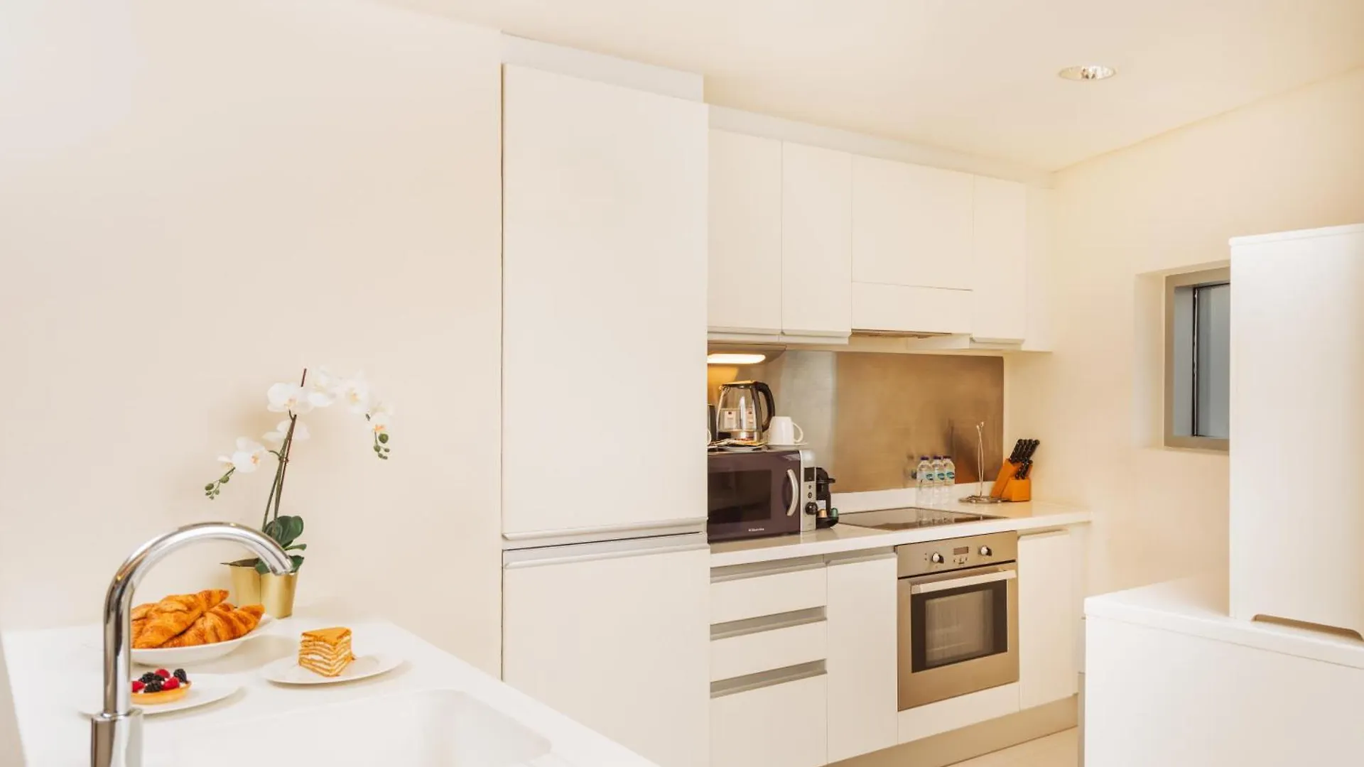 Apartment Emmar Fashion Avenue Dubai Mall United Arab Emirates