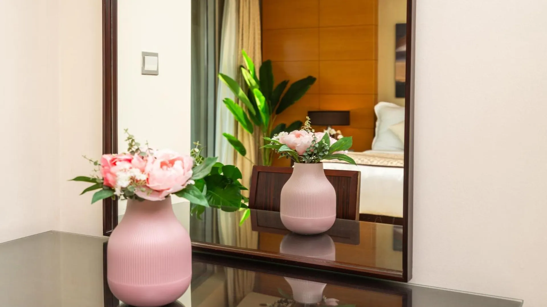 Emmar Fashion Avenue Dubai Mall Apartment